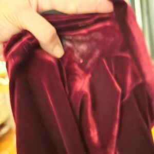 SPANX BURGANDY VELVET LEGGING SIZE LARGE
